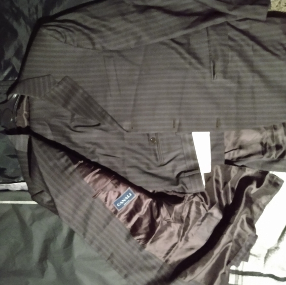 Canali suit - Picture 1 of 2